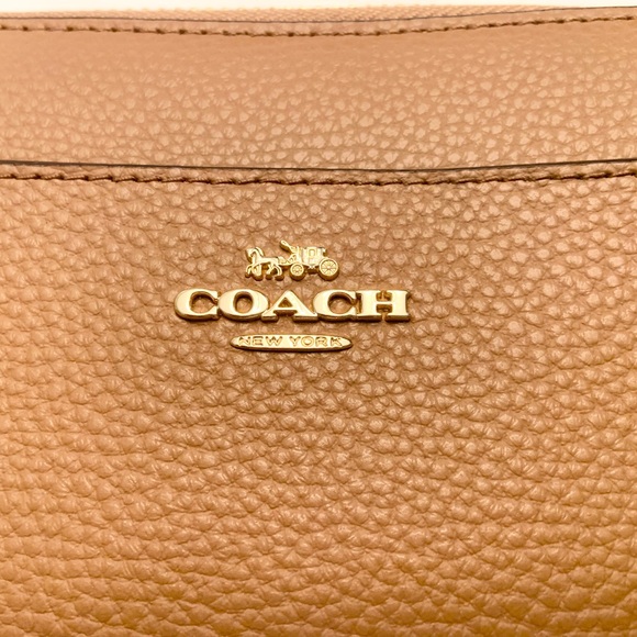 Coach Accordion Zippered Pebbled Leather Long Wristlet NWT - Picture 2 of 16